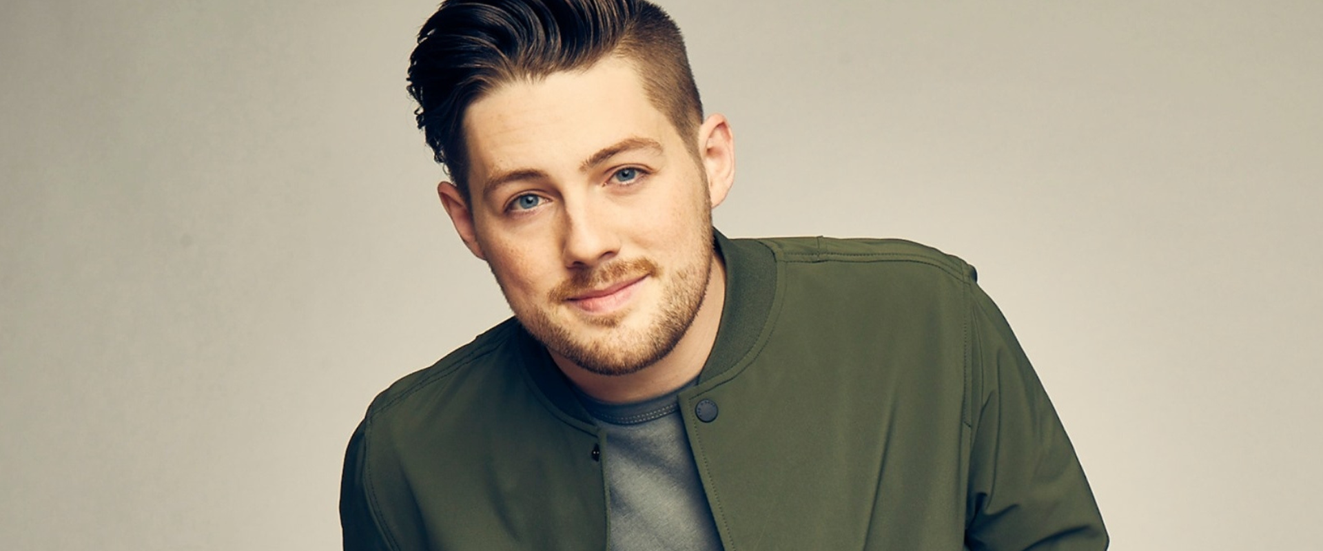 Austin French Stands in the Heart of New York City’s Times Square to Sing about Goodness of God